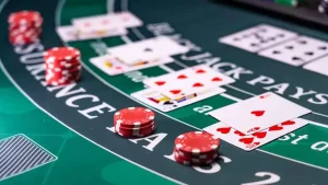 Với sự kết hợp giữa sự thú vị của blackjack và tiện ích của môi trường trực tuyến, blackjack thu hút rất nhiều người chơi.